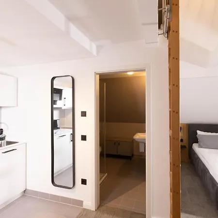 Wertschaetzer - Krumme Str Отель 4*