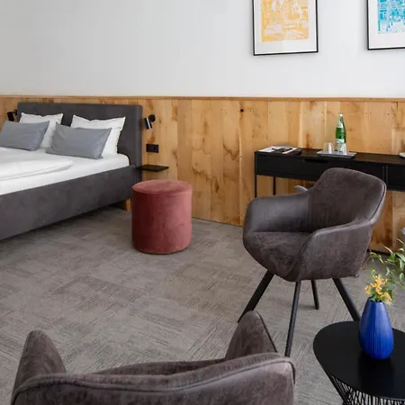 Wertschaetzer - Krumme Str 4* Детмольд