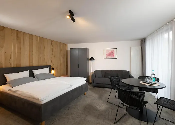 Wertschaetzer - Krumme Str Hotel 4*